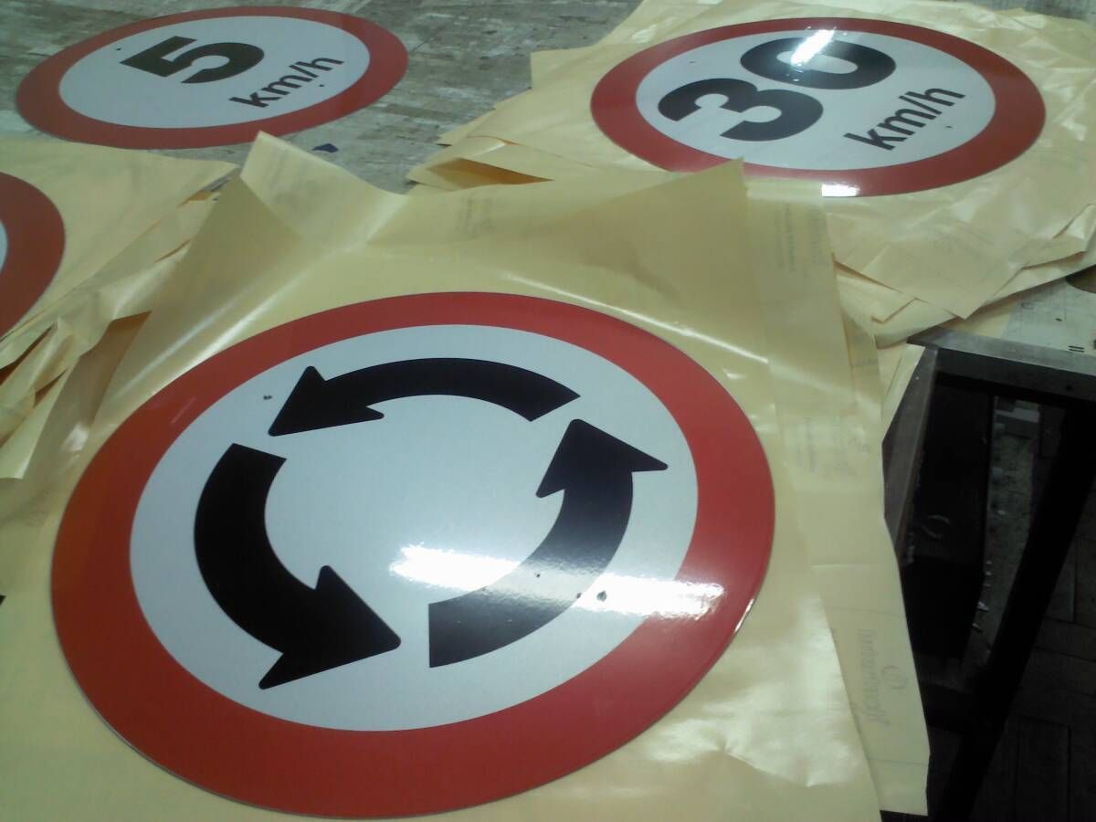 Placas de Trânsito