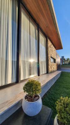 Casa de condomínio médio porte - Veneza cod 9 - Foto 1