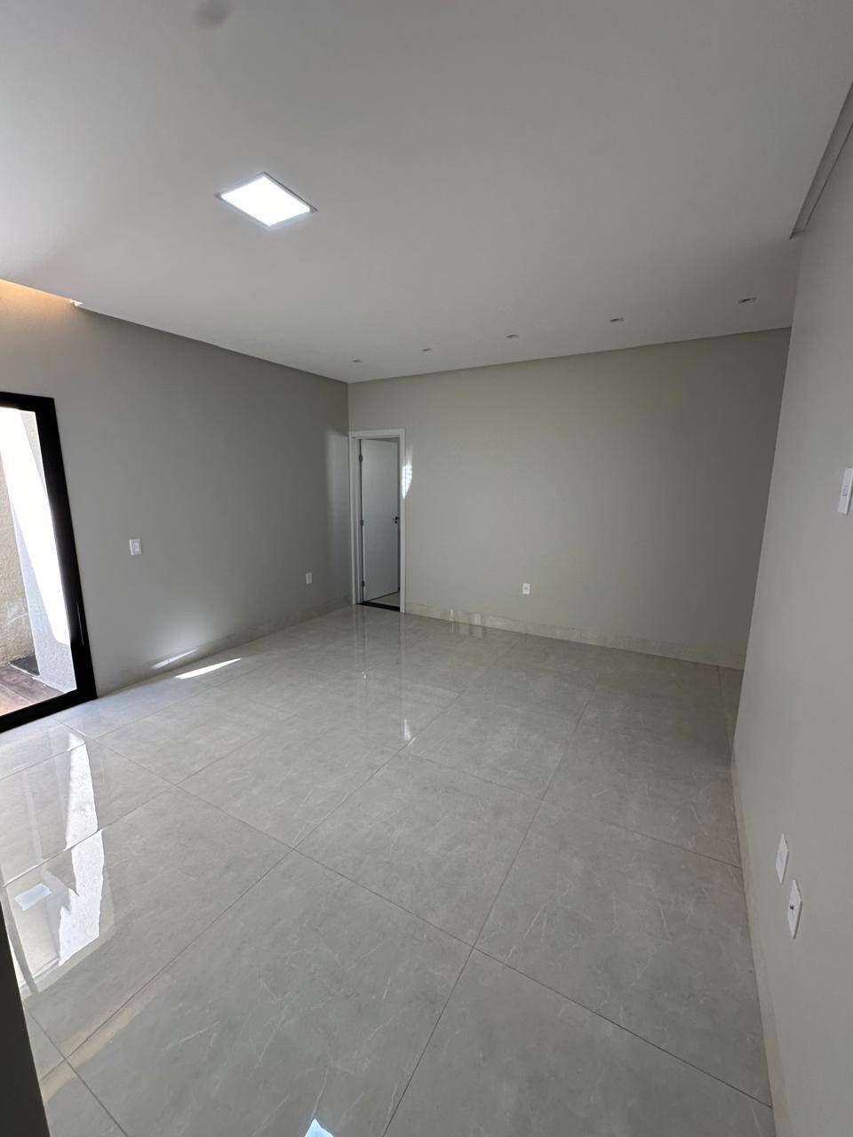 Casa de condomínio médio porte - Veneza cod 16 - Foto 7