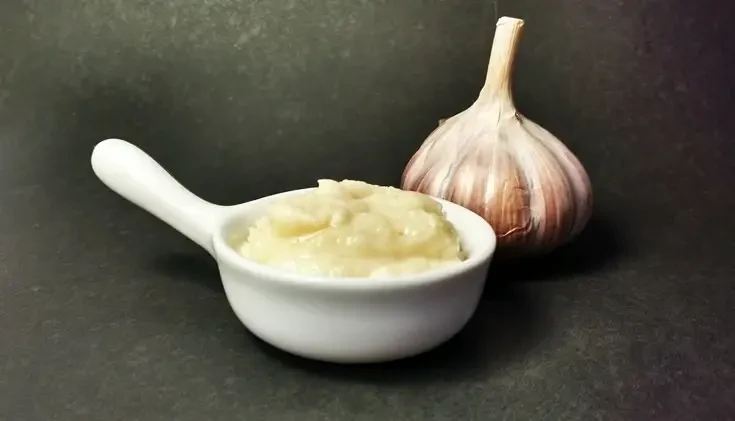 ALHO EM PASTA - Foto 1
