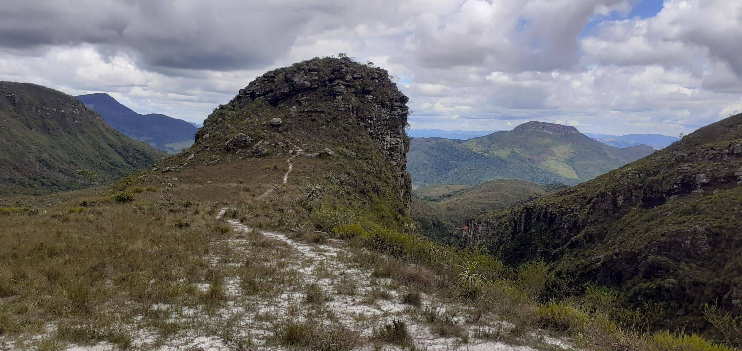 ALTO PALÁCIO x SERRA DOS ALVES - 01 à 03/05 - Foto 1