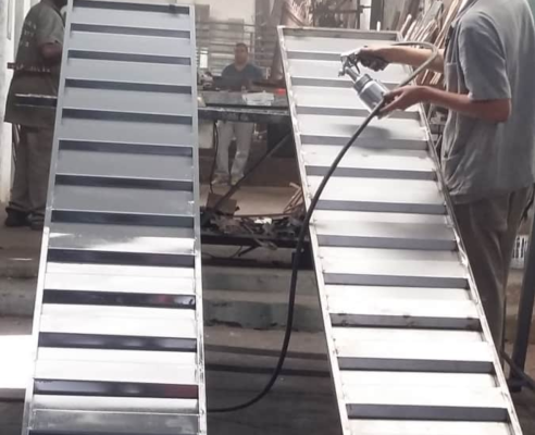 Proteção de porta de aço - Foto 1