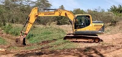 Escavadeira Hidráulica - Foto 1