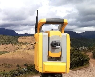 Trimble S3 - Foto 1