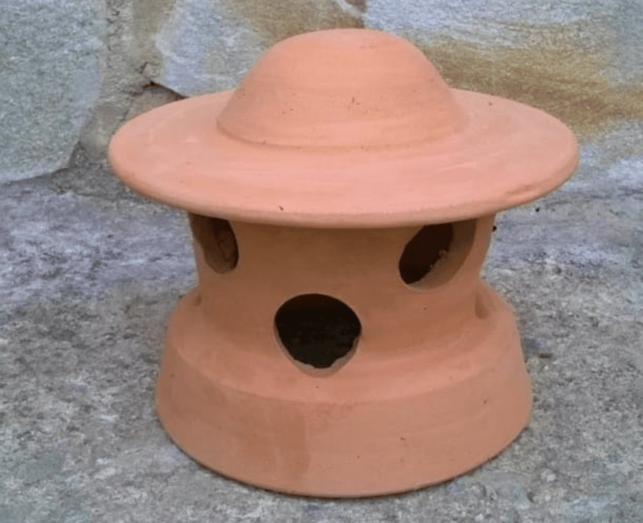 Chapeuzinho de Barro para Chaminé - Foto 3