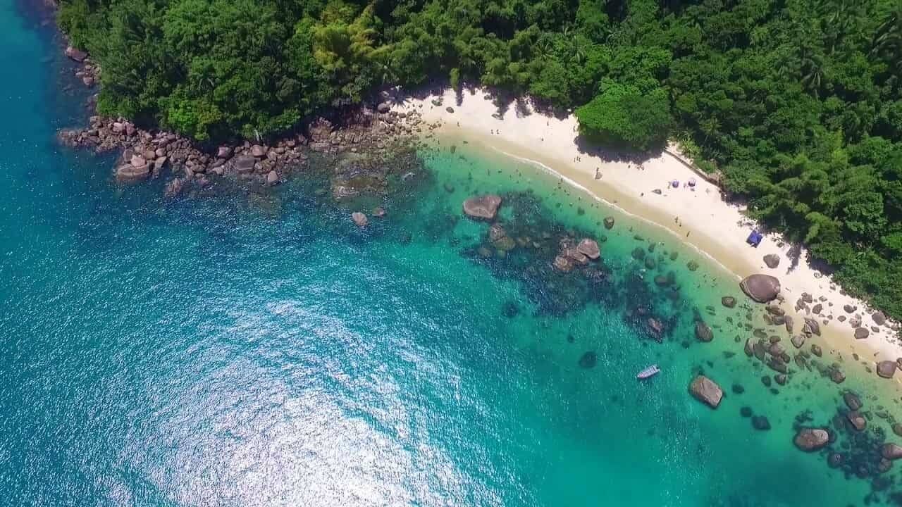 Passeio de Escuna 5 Ilhas - Ubatuba/SP - Foto 5