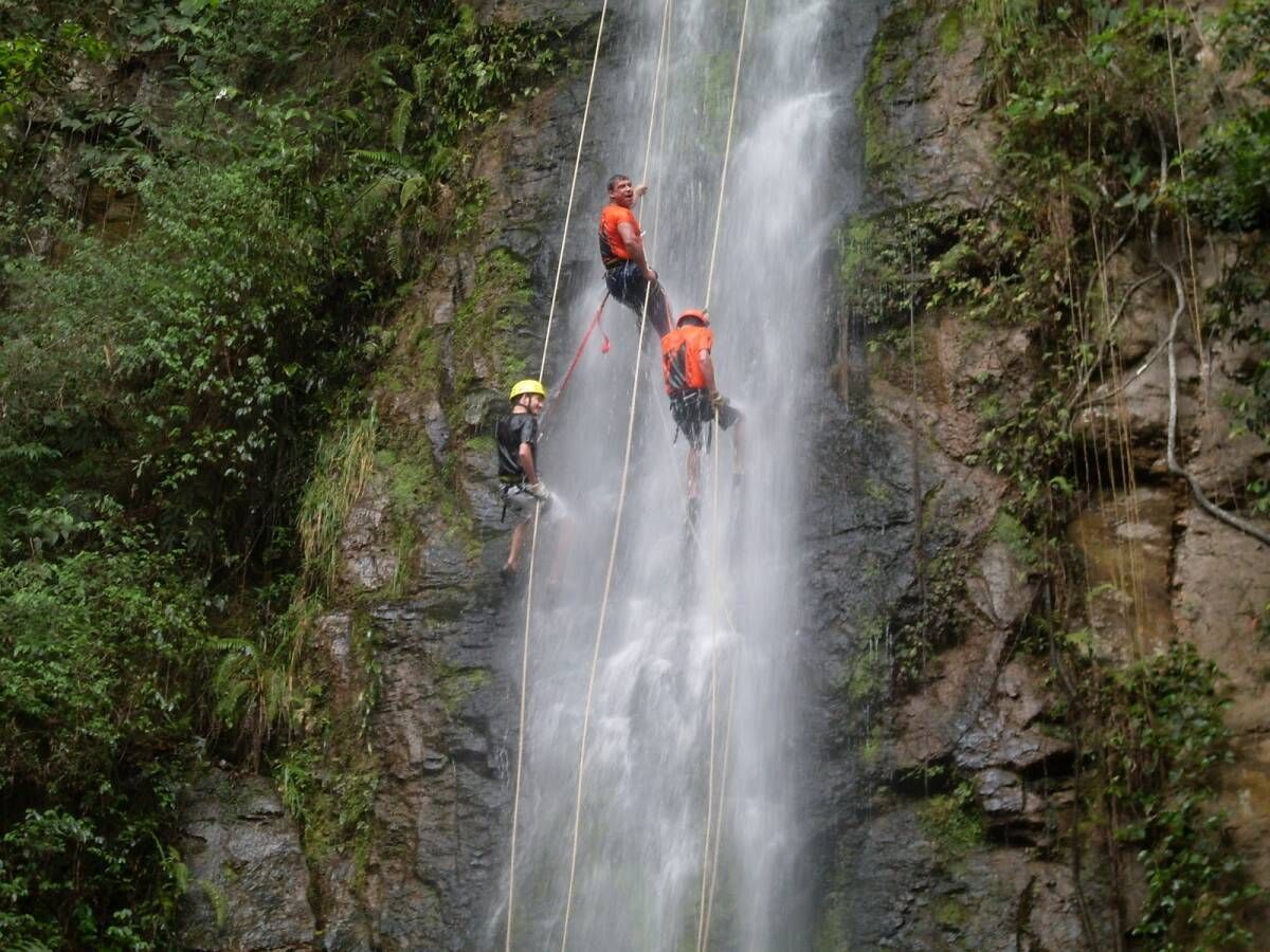Pacote Rapel na Cachoeira Véu da Noiva - Foto 4