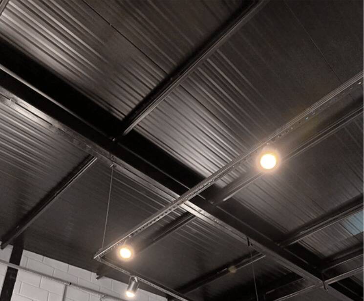 Isotelha Colonial Cinza Ardósia com Forro Preto - Foto 9