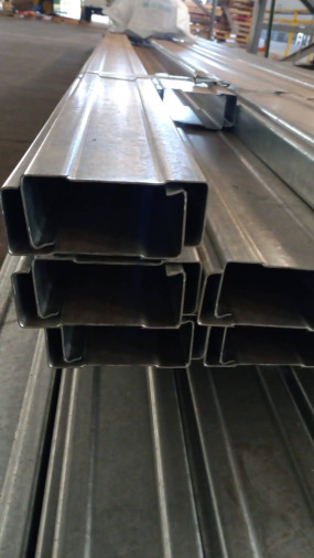 Viga Aberta Galvanizada 130 x 50 / 1,25mm - 6mts - Foto 1