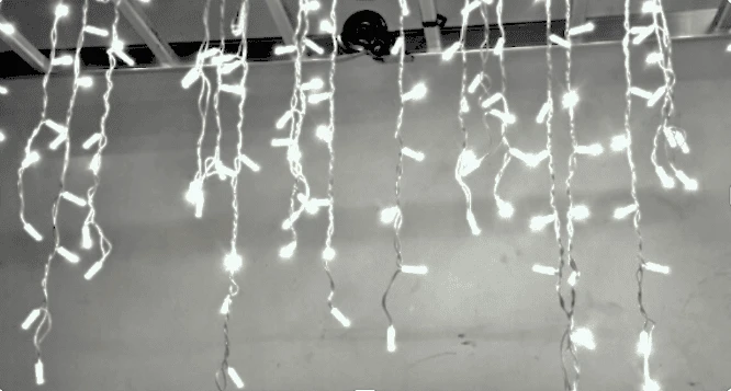 CASCATA BLINDADA 320 LEDS COM ESTRINHOS BRANCO FRI - Foto 2
