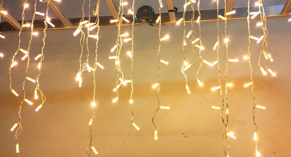 CASCATAS BLINDADAS 320 LEDS COM ESTROBINHOS - Foto 2