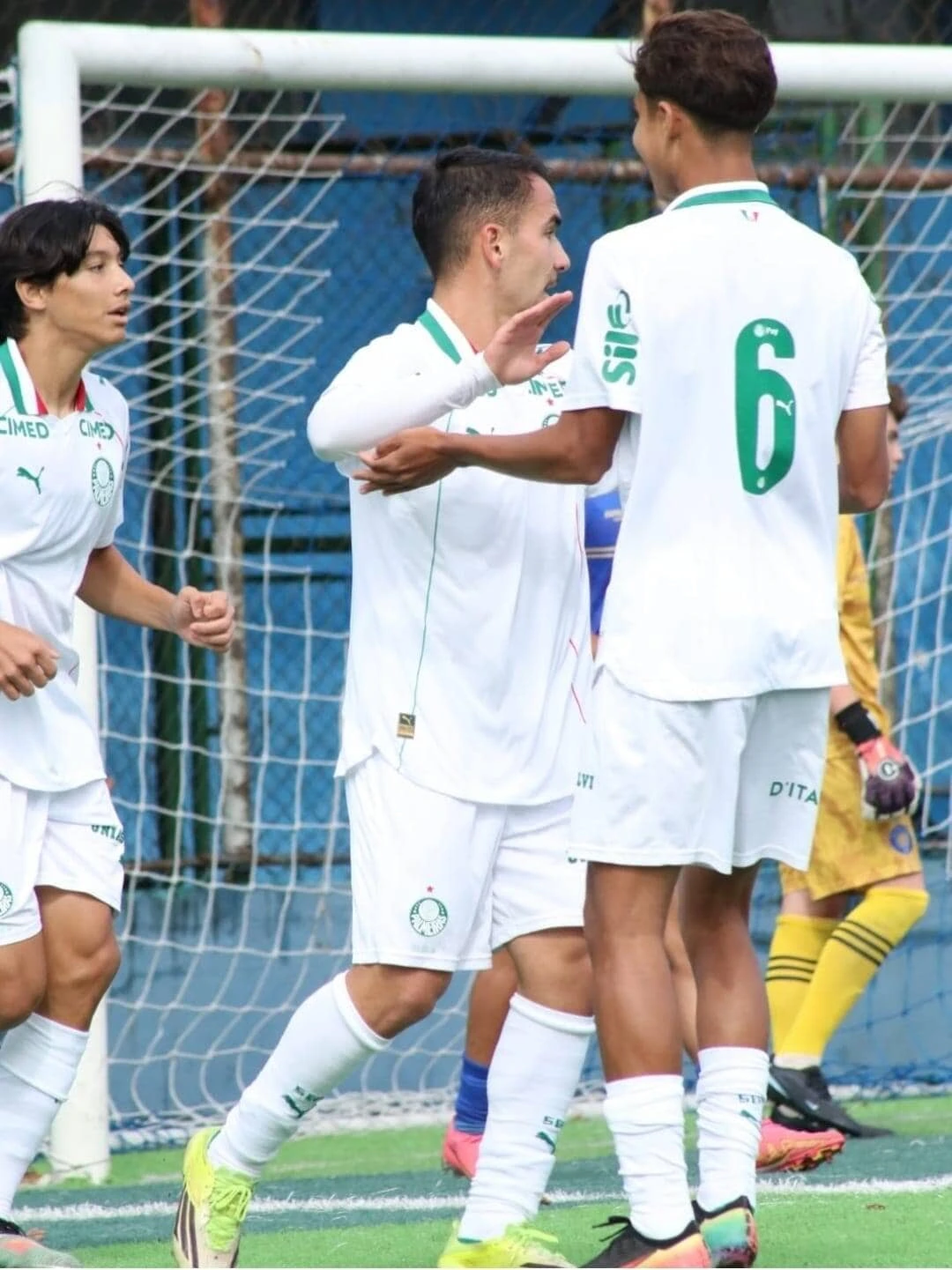Ian Brito marca seu primeiro gol pelo Palmeiras