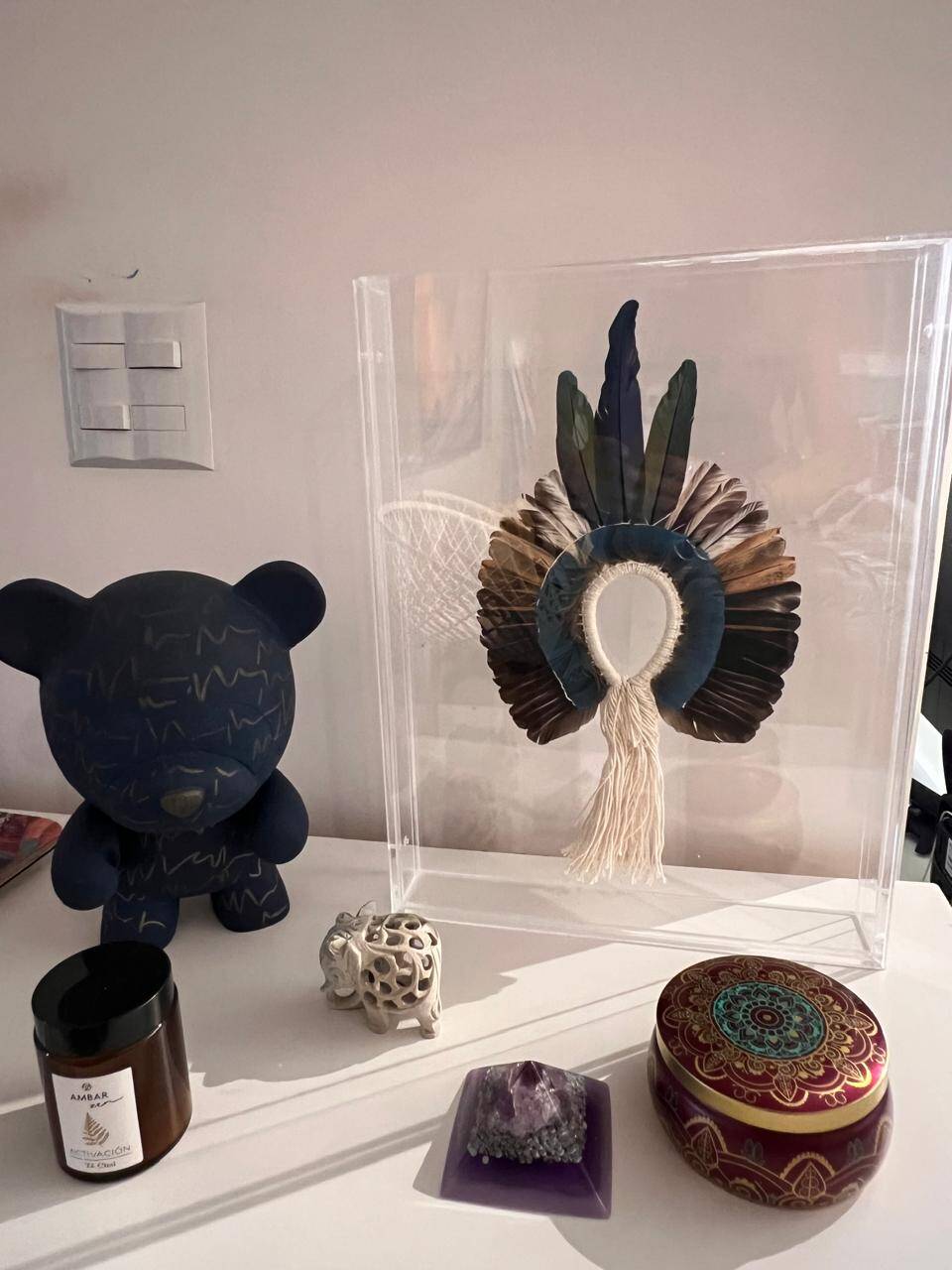 Cocar Caixa de Acrílico. 30x40 cm. R$ 1.090,00 - Foto 1