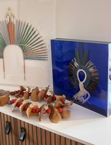 Cocar Caixa de Acrílico. 40x40 cm. R$ 1.190,00 - Foto 1