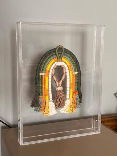 Cocar Textil Macrame. Medida 30x40 cm. R$ 799,00 - Foto 1