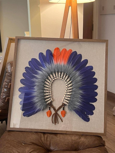 Quadro Cocar Azul. 65x65 cm. R$ 1.590,00. - Foto 1