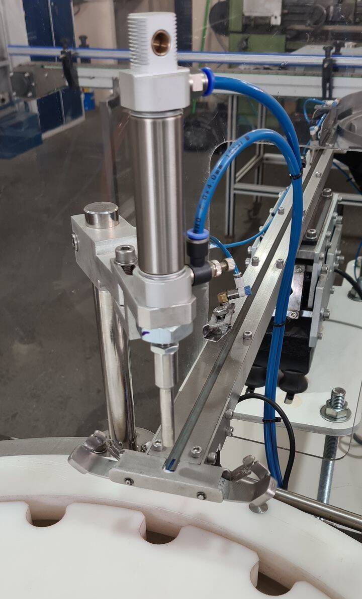 Fechamento de tampas - Foto 2