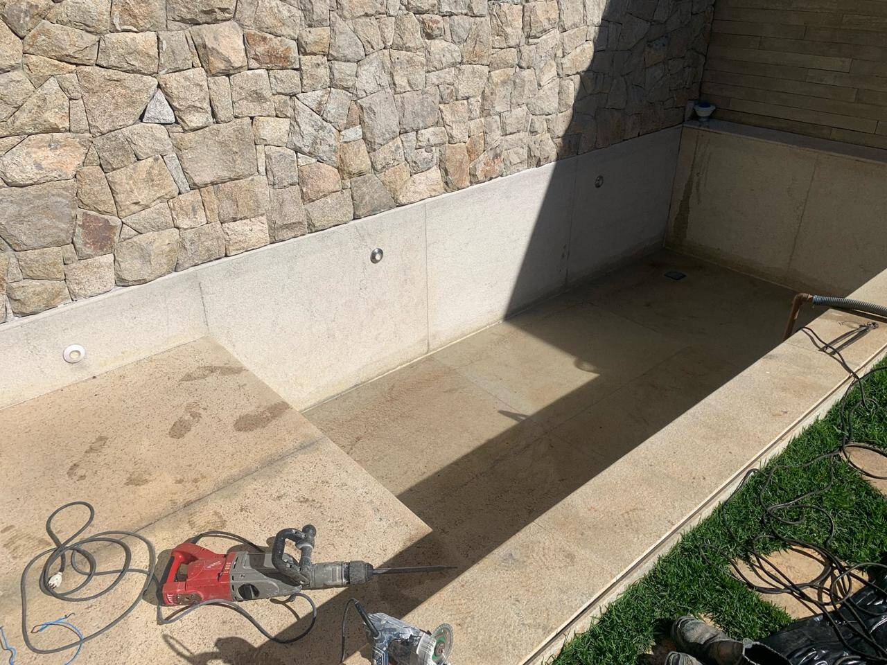 PISCINA 3