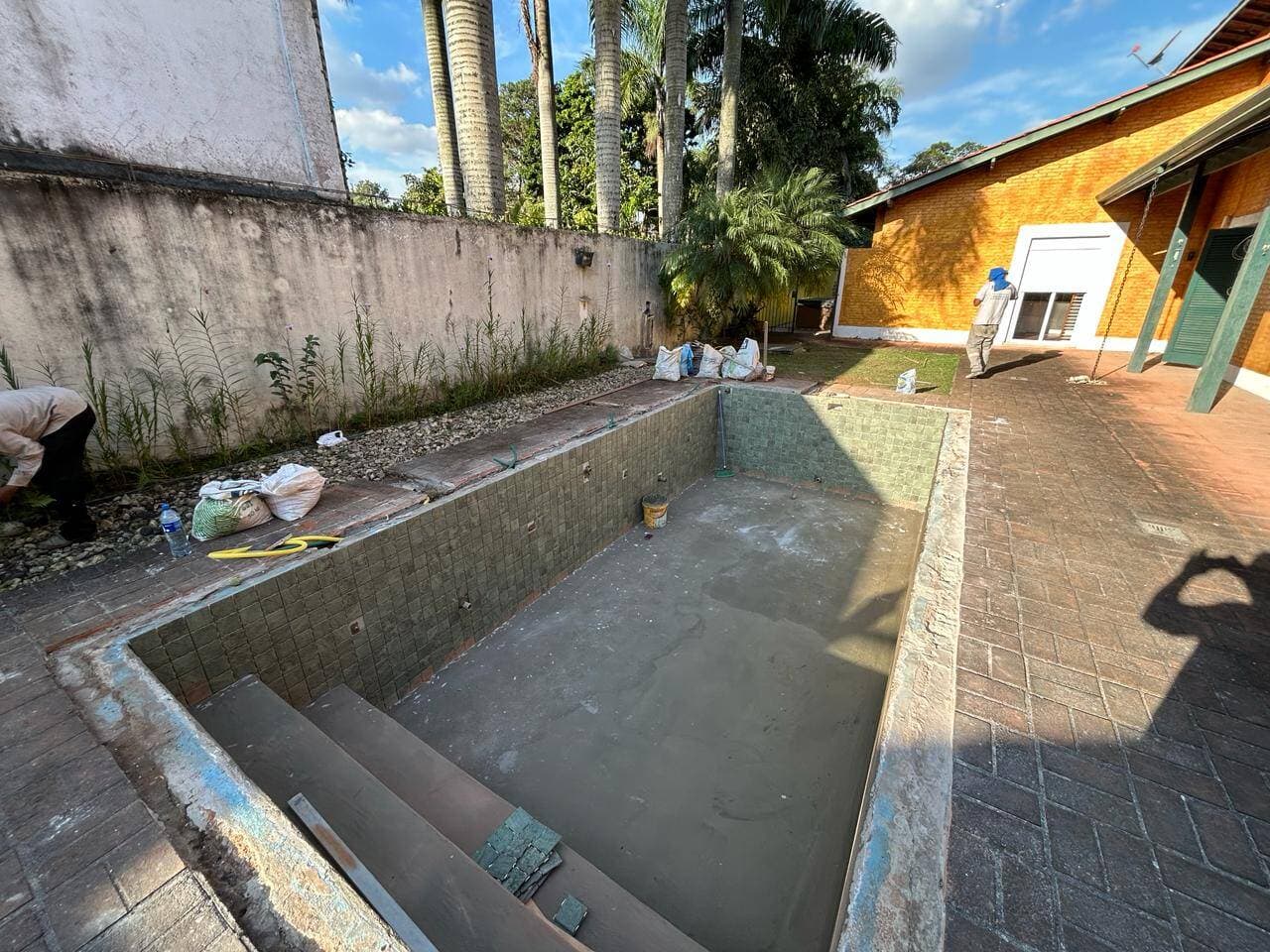 PISCINA 4