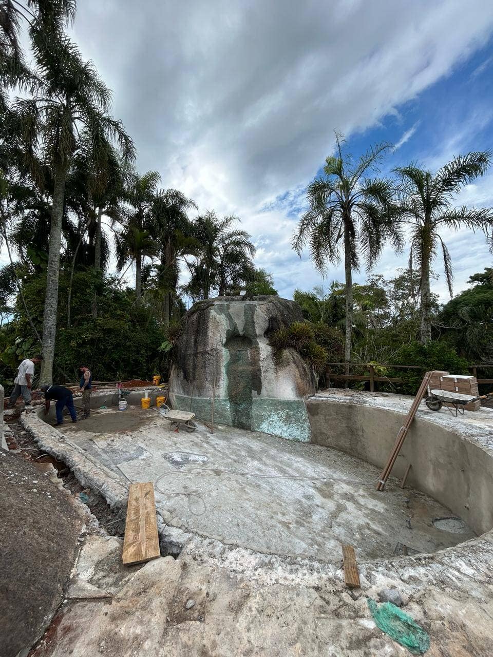 PISCINA 1