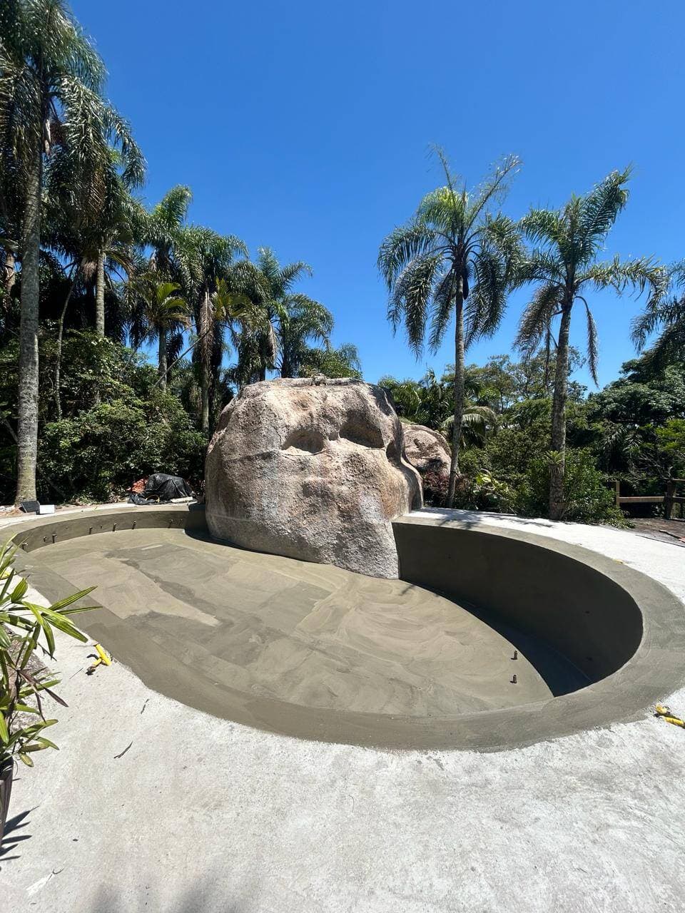 PISCINA 1