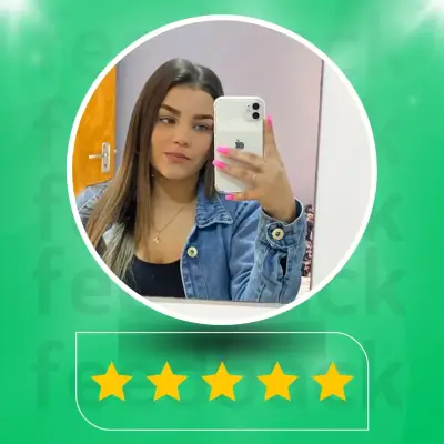 YASMYN COSTA | Auxiliar Administrativo