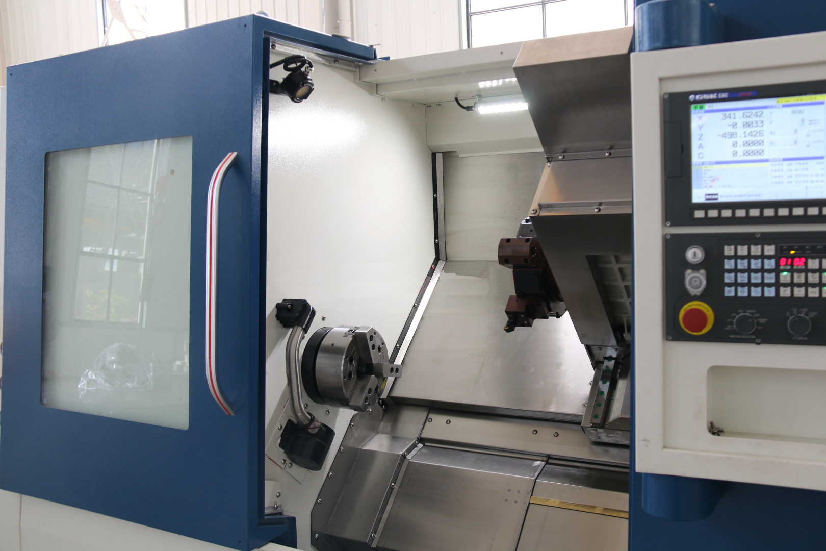 TORNO CNC DE MESA INCLINADA (BRA-63/3000) - Foto 5