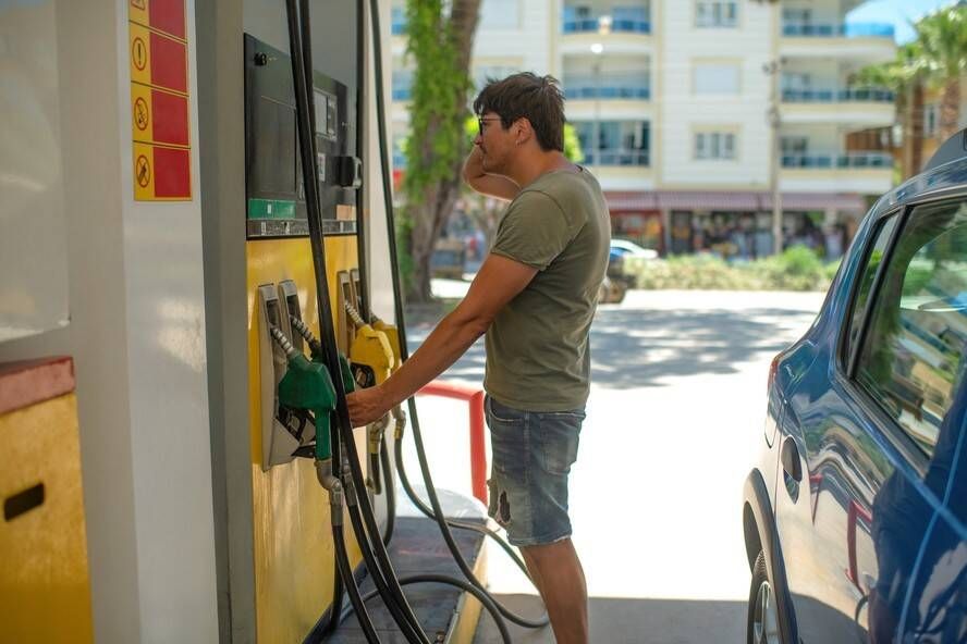 Estados anunciam alta de ICMS sobre combustíveis a partir de fevereiro