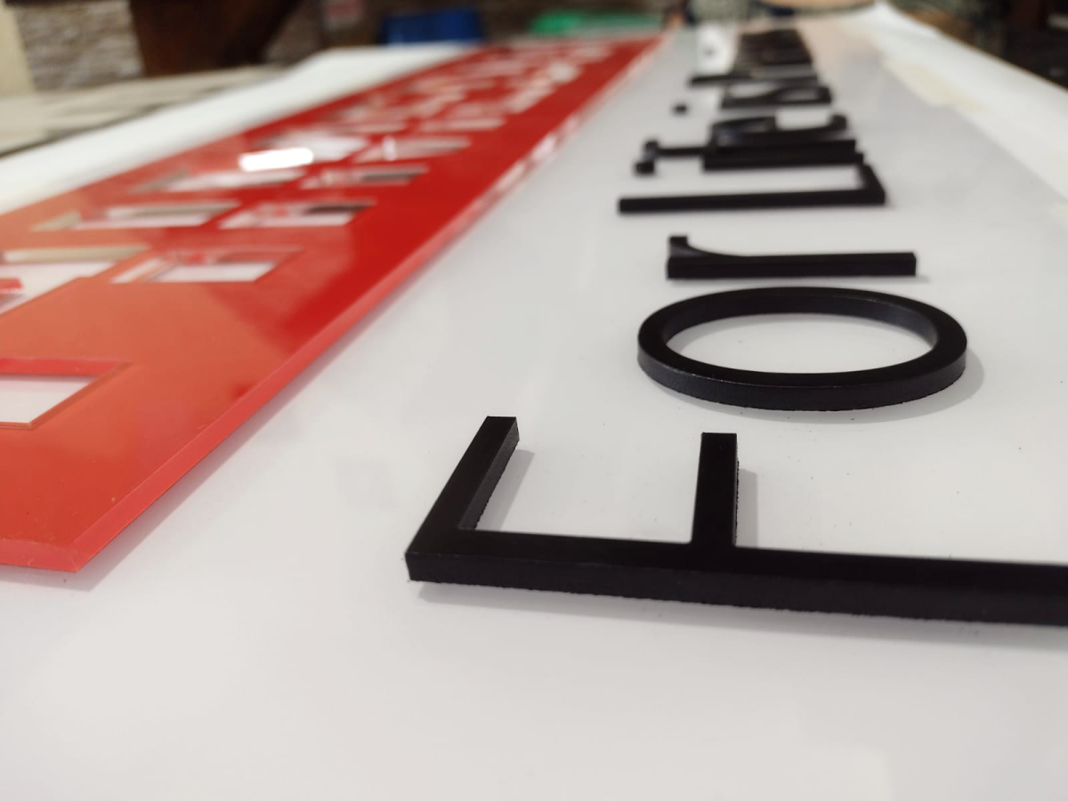 Logo em Acrílico - Foto 3