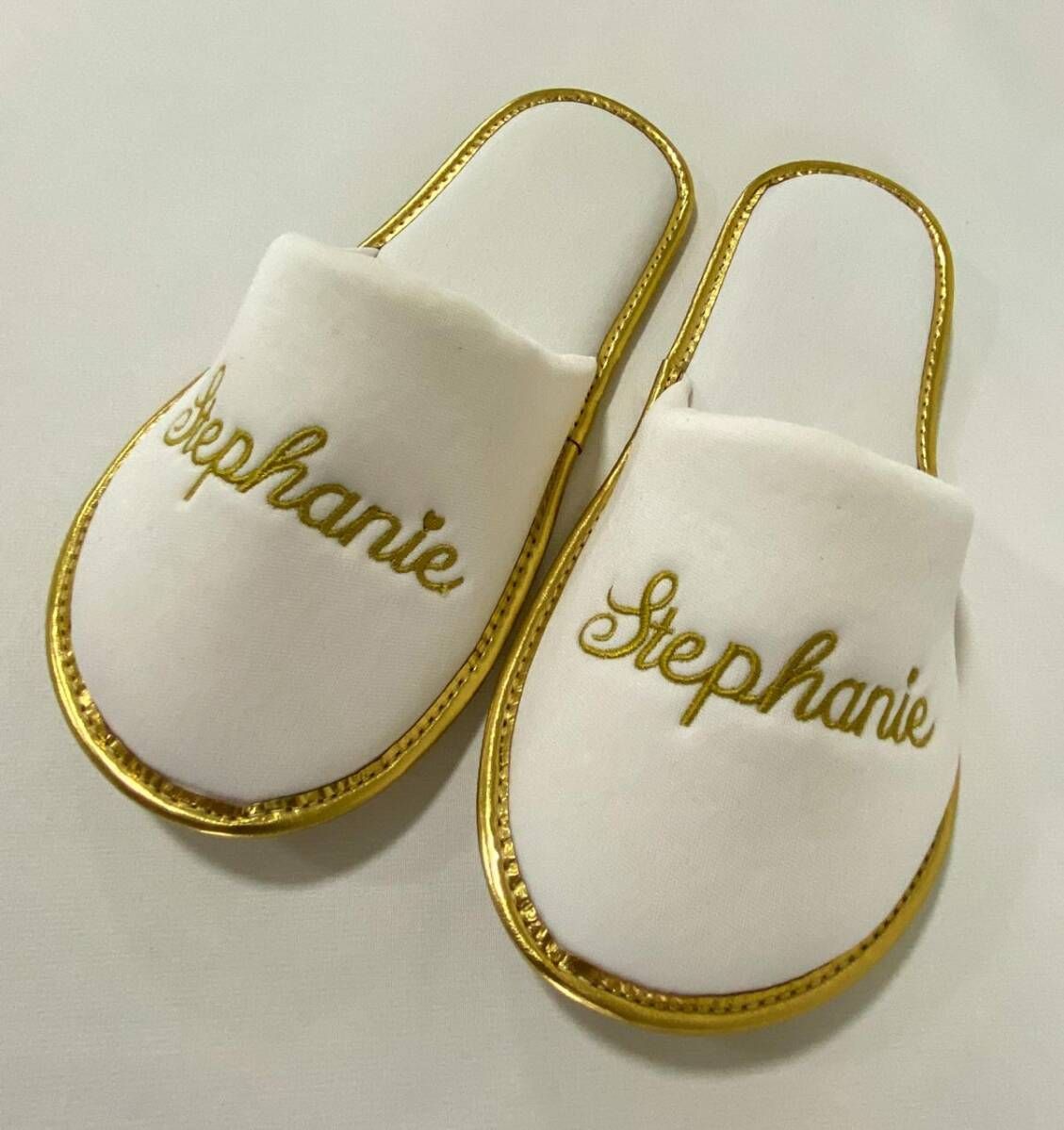 Pantufa Fechada Bordada <br> R$45.90 - Foto 5