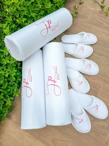 Almofada NAPA BORDADA - Foto 1