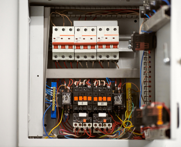 Montagem de quadro elétrico - Foto 1