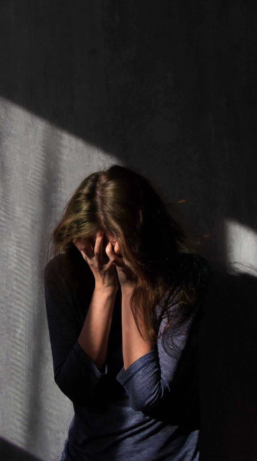 Ansiedade: entenda os sintomas e descubra como a TCC pode ajudar no tratamento