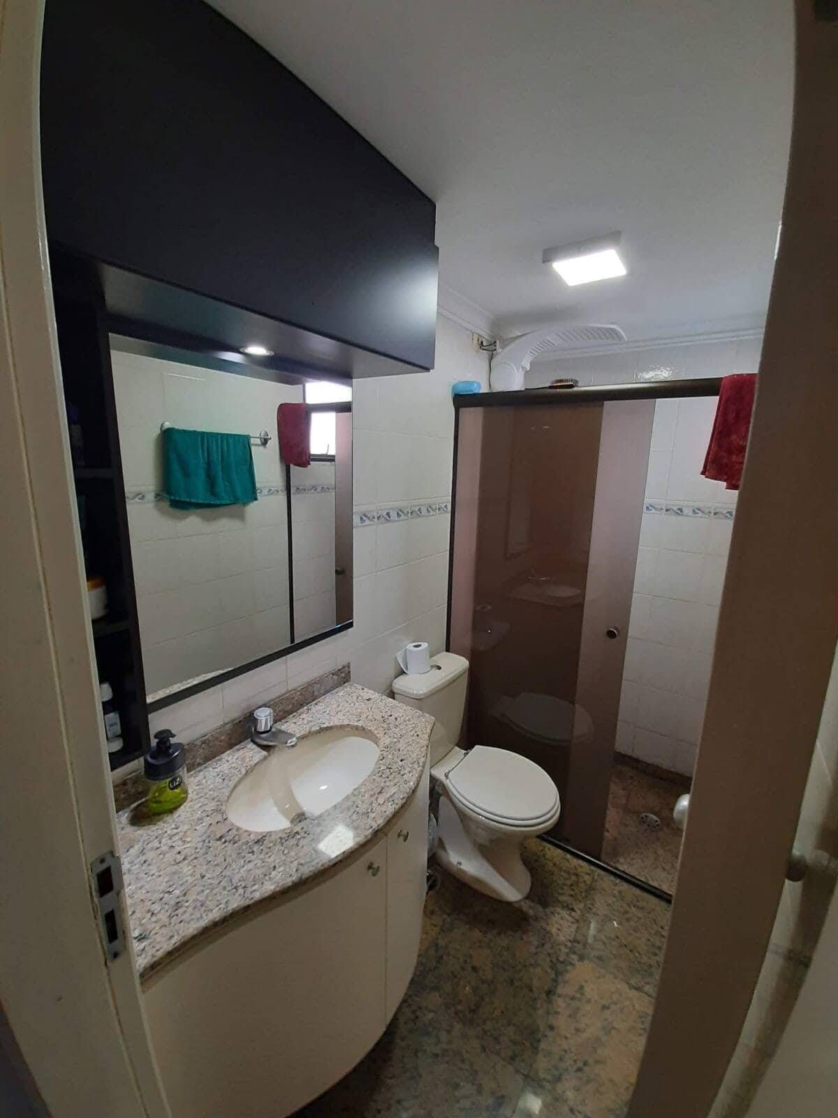 Banheiro Planejado: Guia de Materiais e Acabamentos