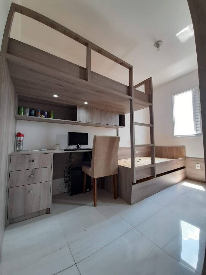 Home office em apartamento pequeno: soluções inteligentes