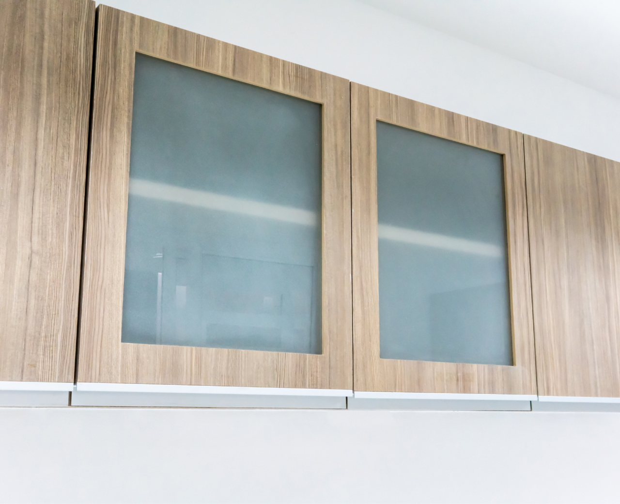 Portas de Vidro, Metalon, Puxadores e Ferragens