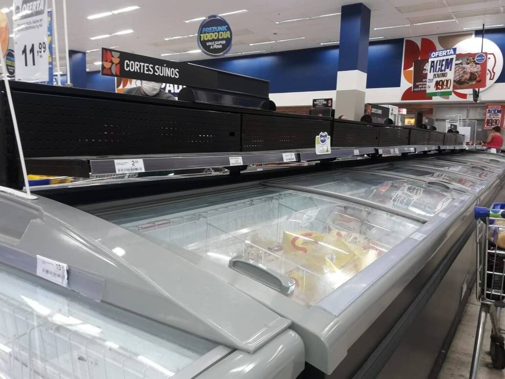 Instalação de Ilhas Frigorífica