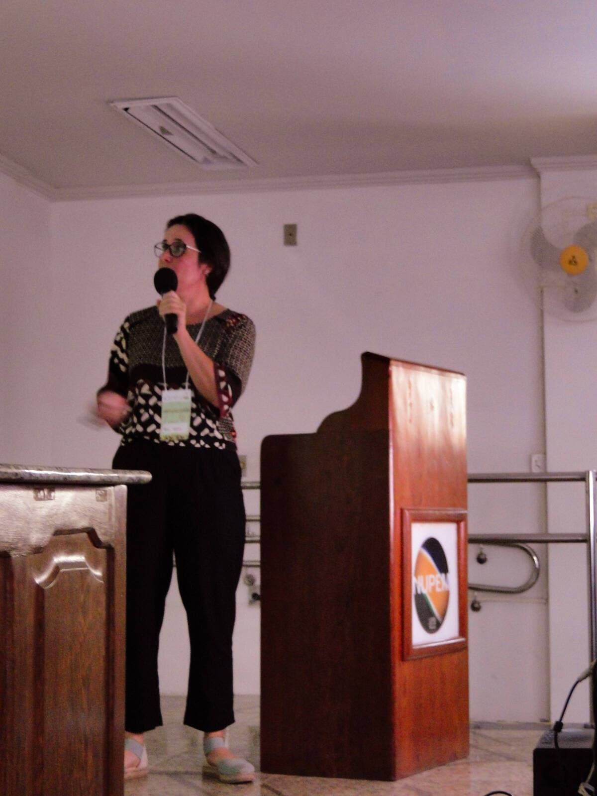 Profª Paula Debiasi - Proj. MareCosciência