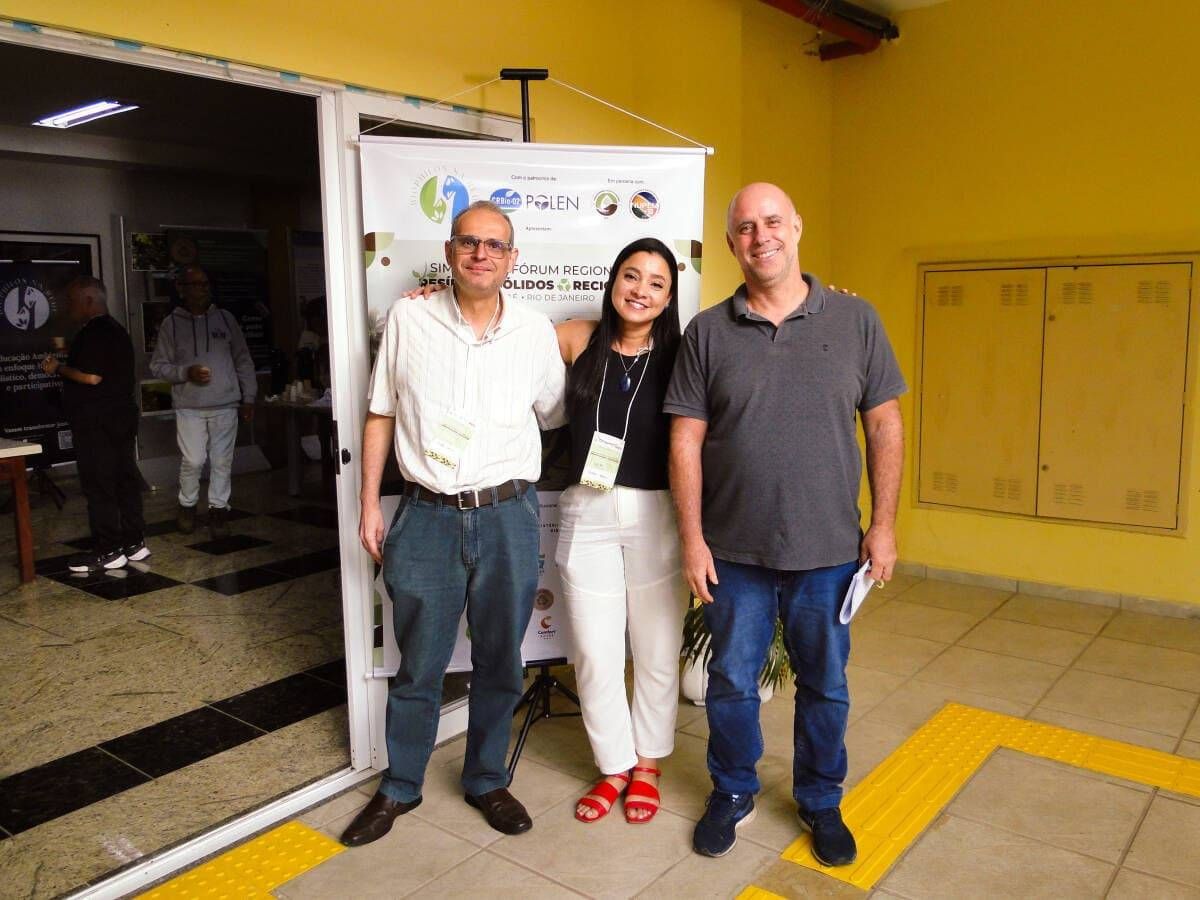 Biólogos André Chauvet e Prof. Mauricio Mussi