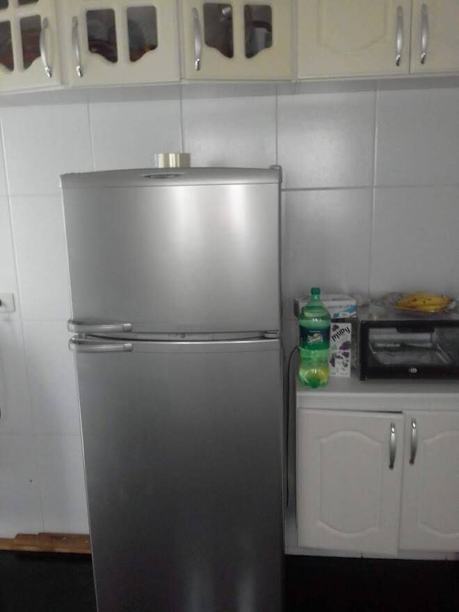 Pintura que imita o inox