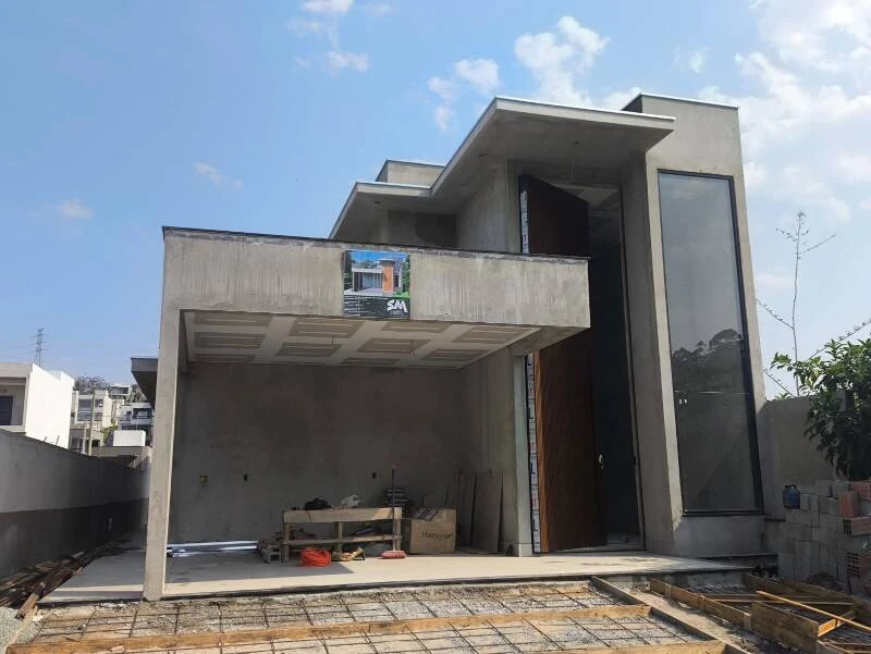 Mansão em condominio fechado.