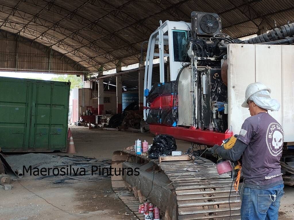 Pintura de Empilhadeiras - Foto 35