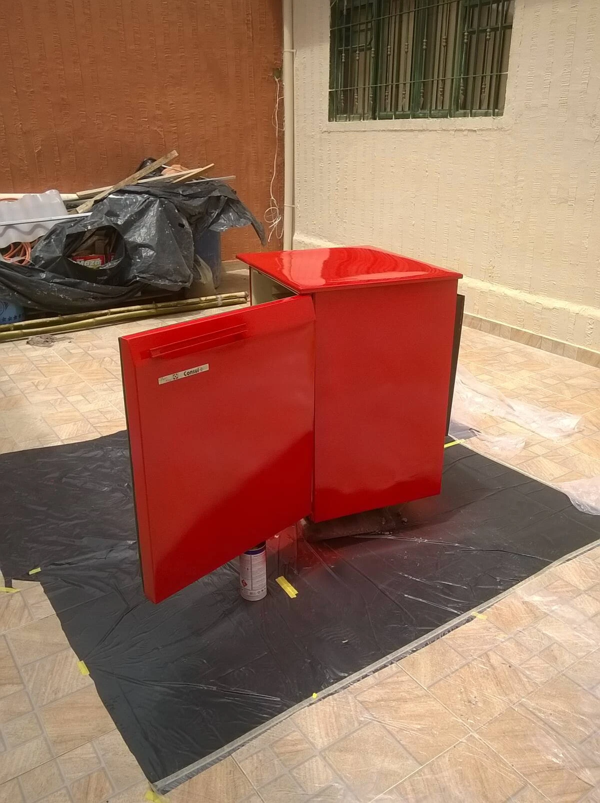 Reforma de frigobar.