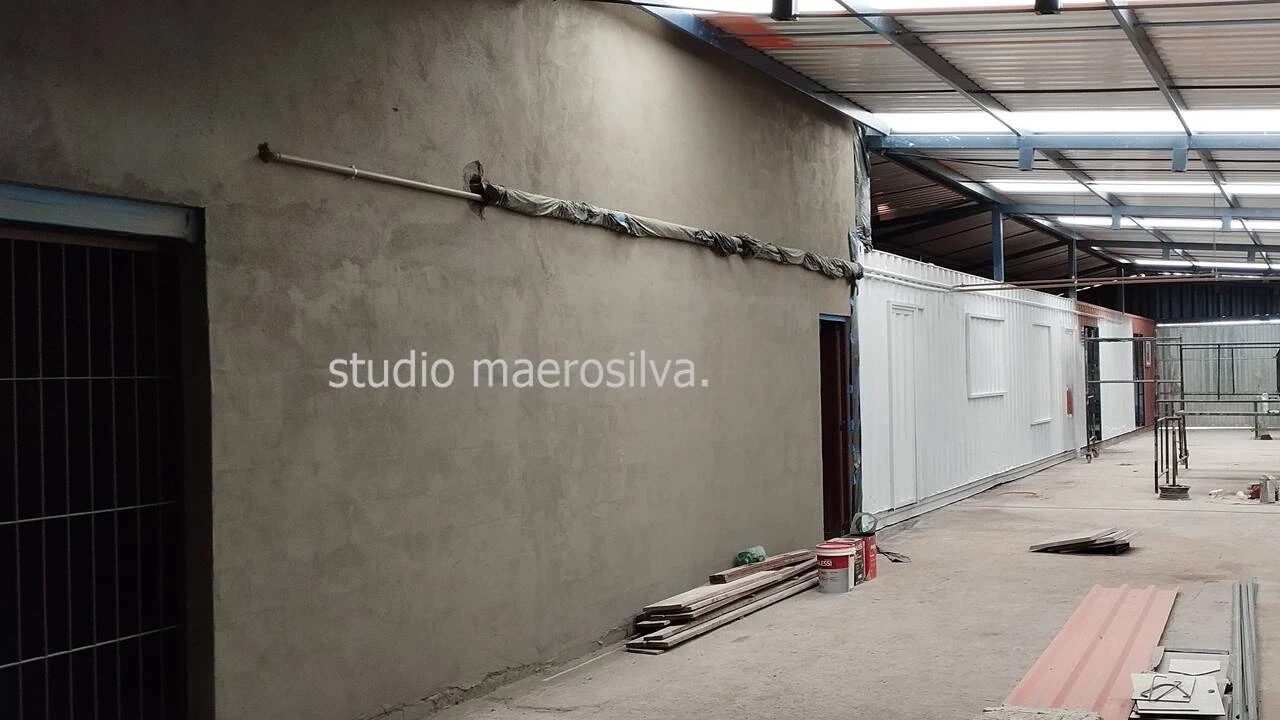 Restauração conteiner navio.