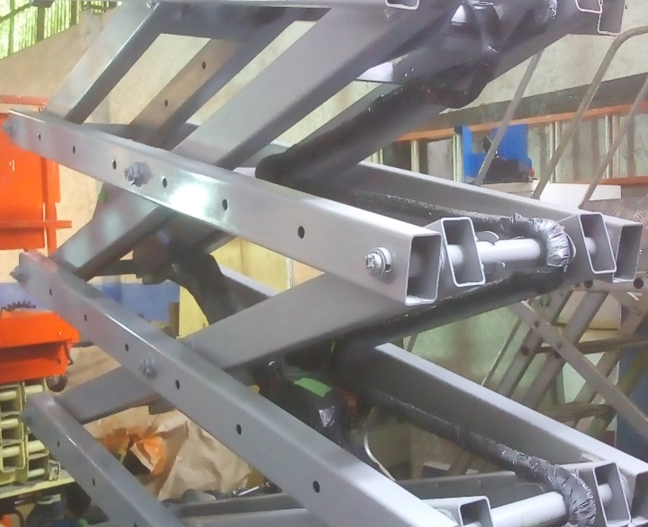 Pintura de Empilhadeiras - Foto 3