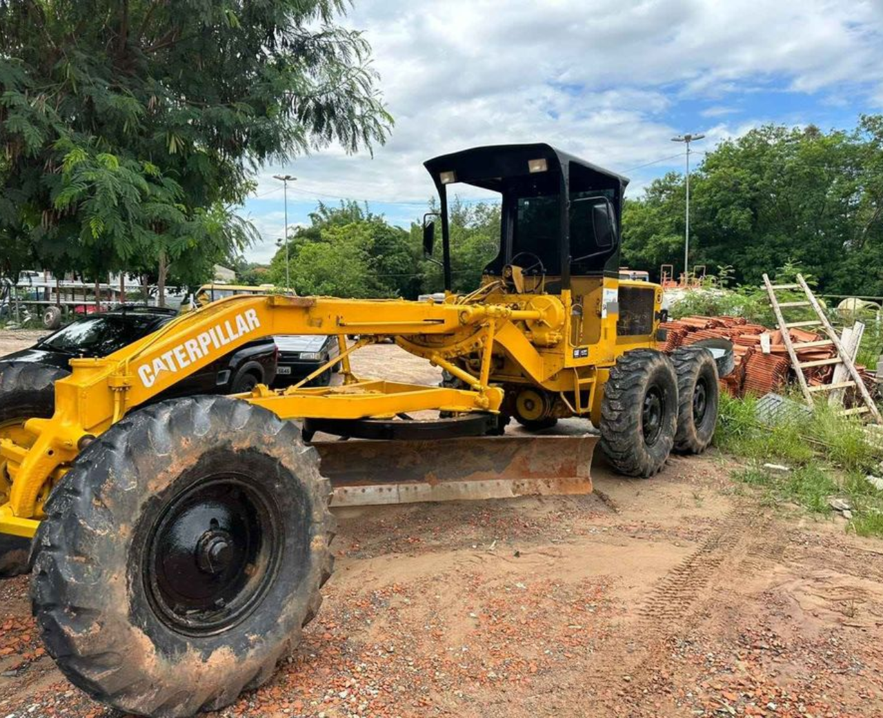 Pintura de Tratores - Foto 1