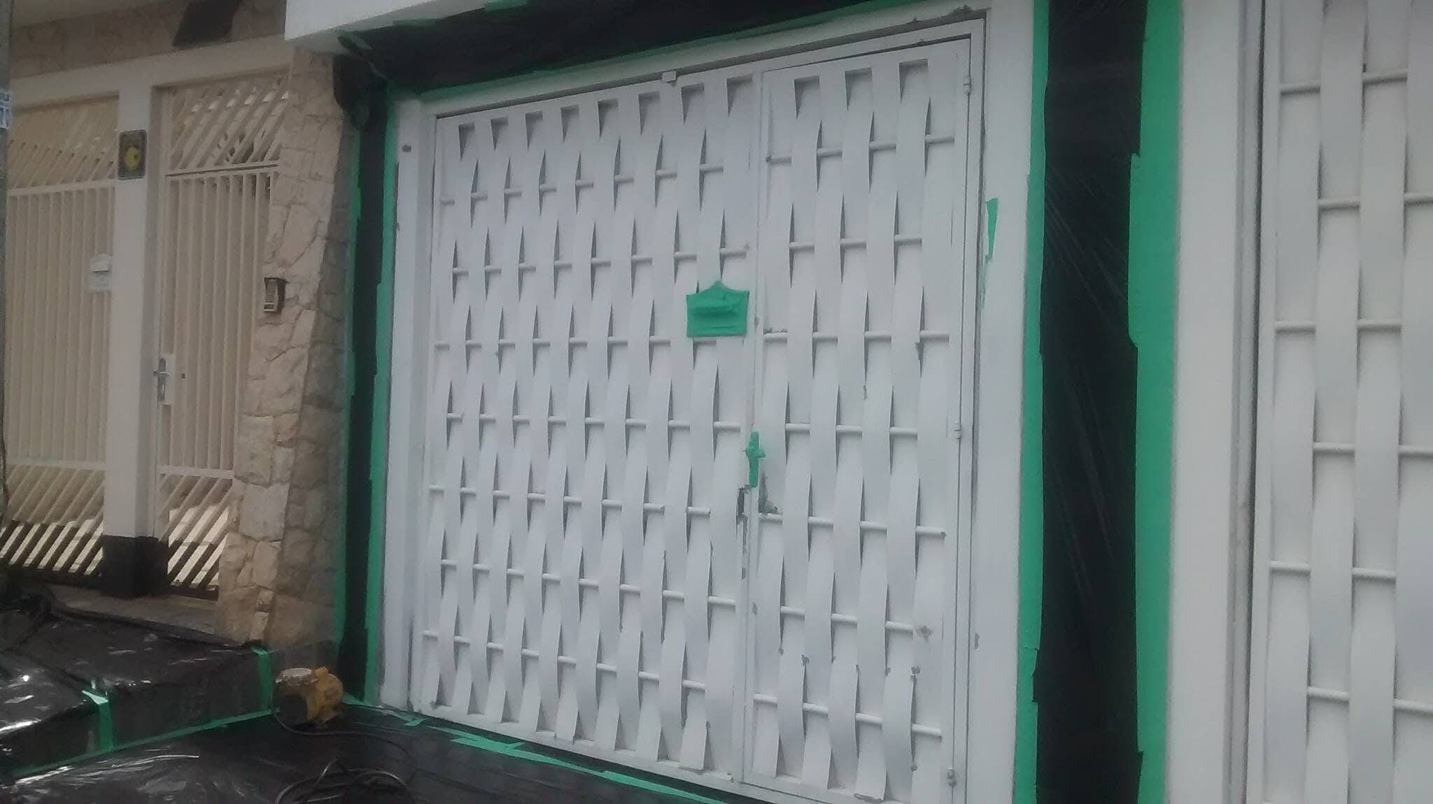 Pintura de Portões - Foto 19