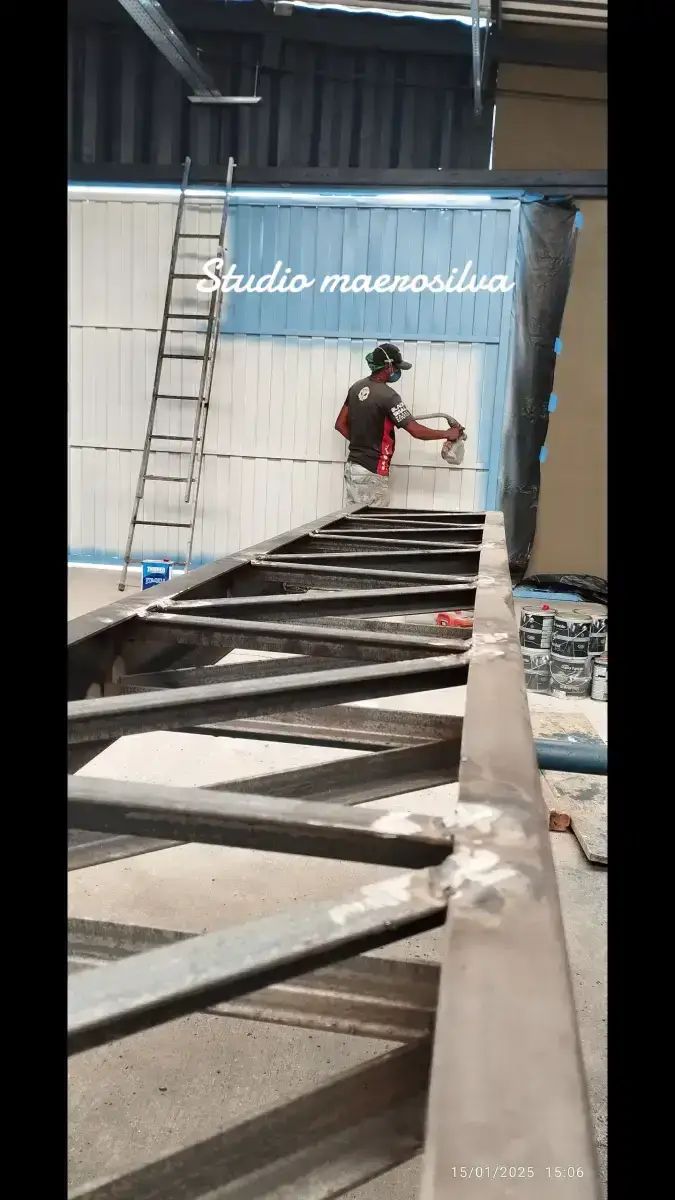 Pintura de Portões - Foto 20