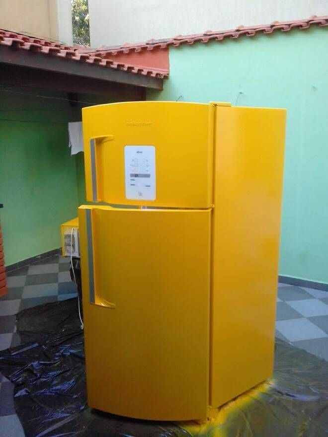 Pintura de brastemp inverse amarela
