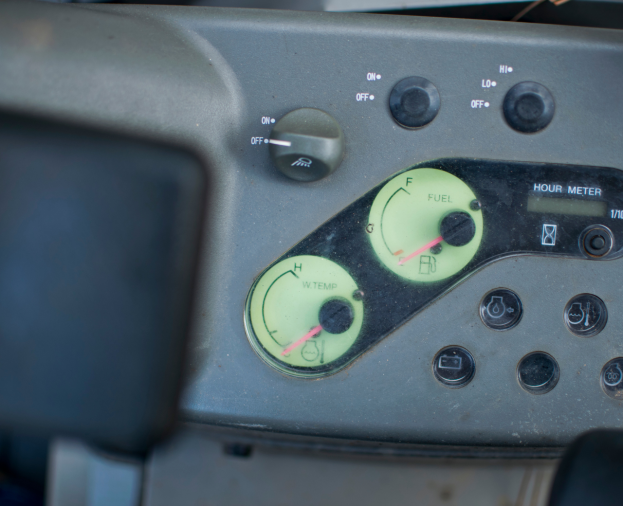 Sistemas de Controle e Eletrônicos Caterpillar - Foto 1